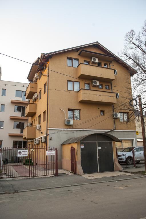 ホテル La Casa Nord ブカレスト エクステリア 写真