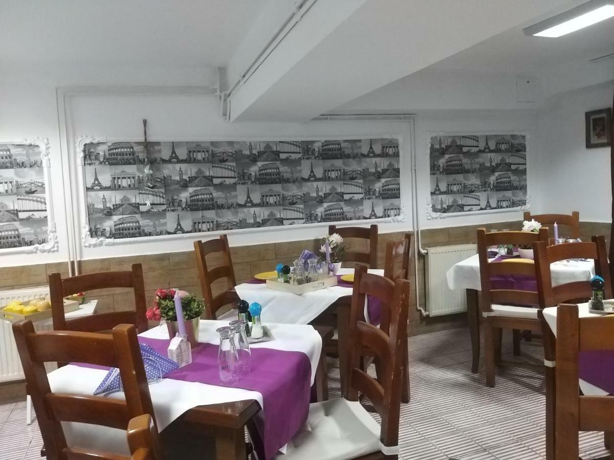ホテル La Casa Nord ブカレスト エクステリア 写真
